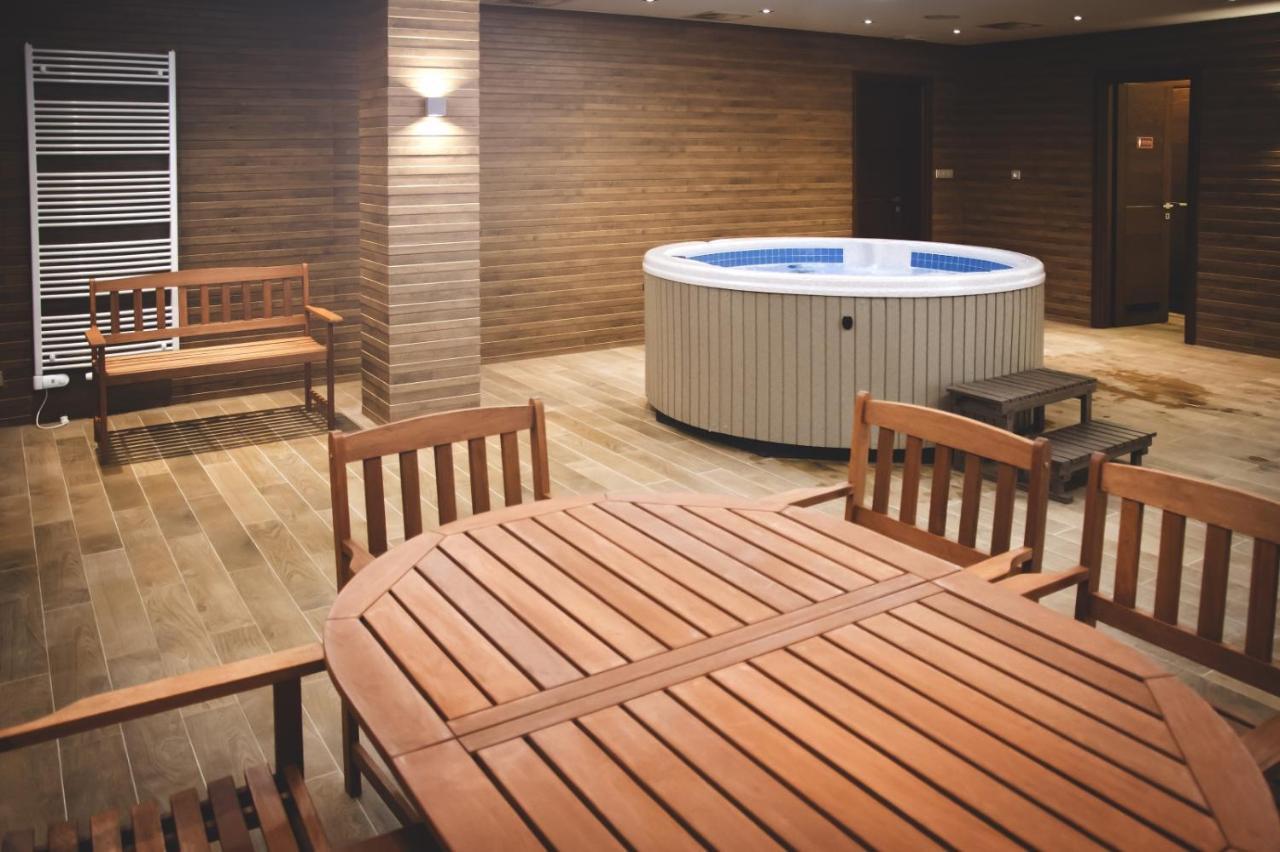 Apartman Rezidence Moser-Free Parking Garage Карлові Вари Екстер'єр фото