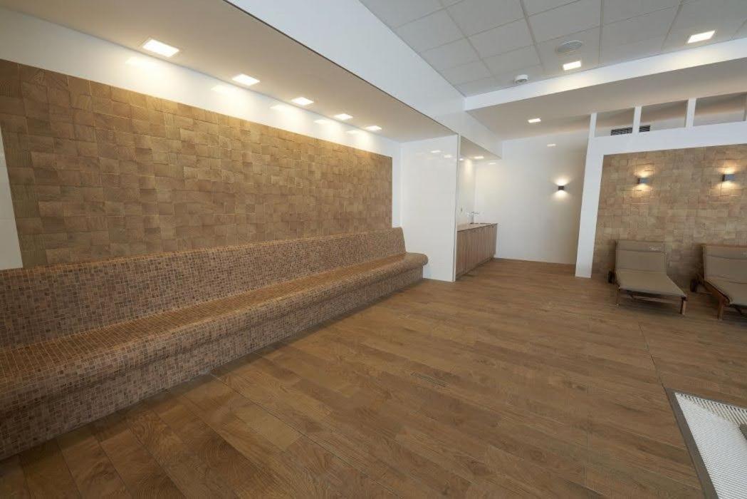 Apartman Rezidence Moser-Free Parking Garage Карлові Вари Екстер'єр фото